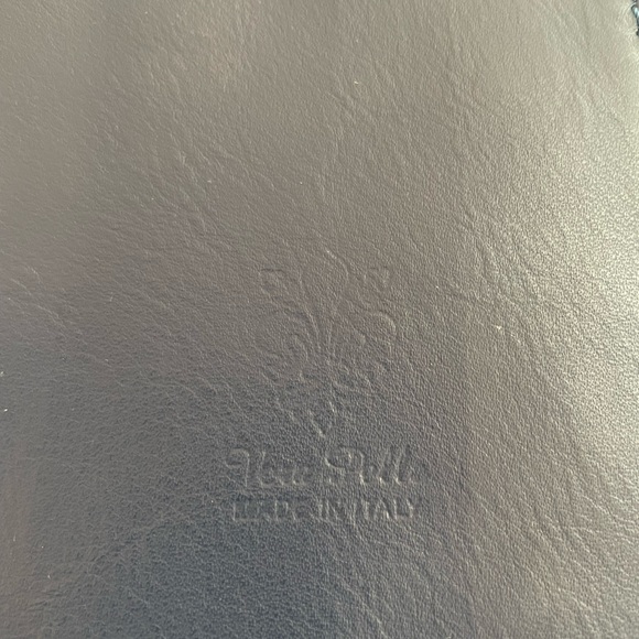 **SOLD** - Picture 4 of 8